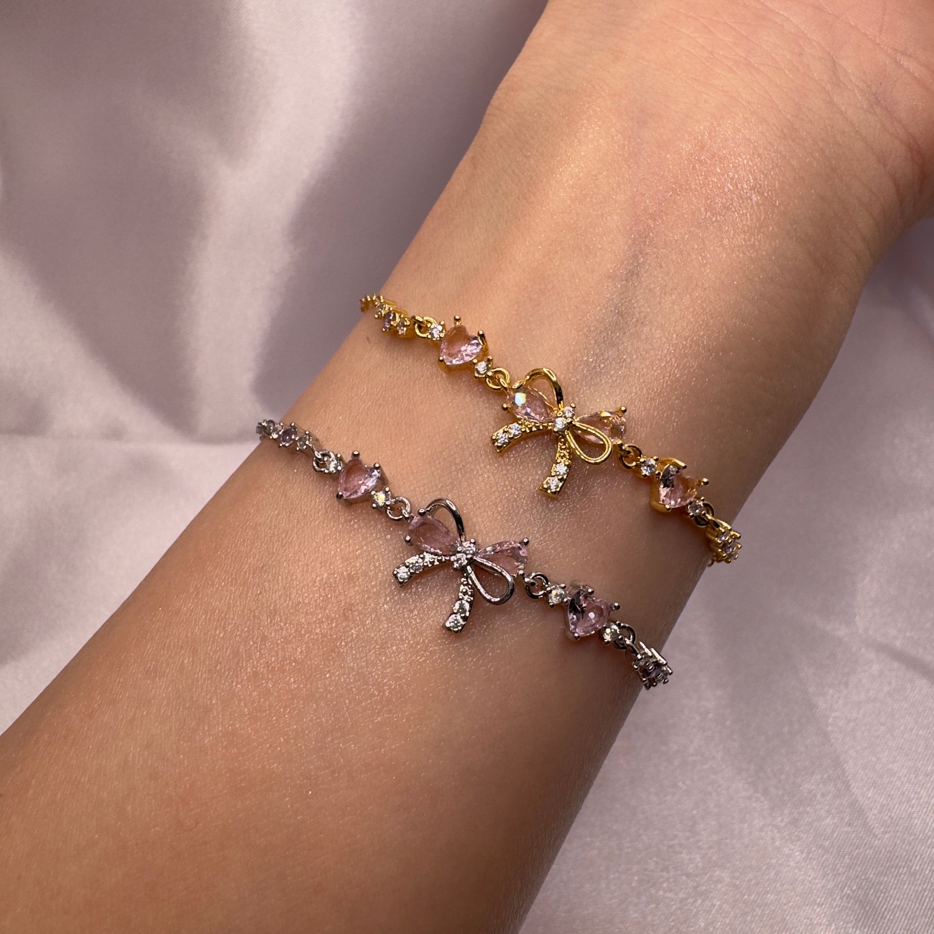 Friendship Bow Bracelet (83% OFF TODAY)