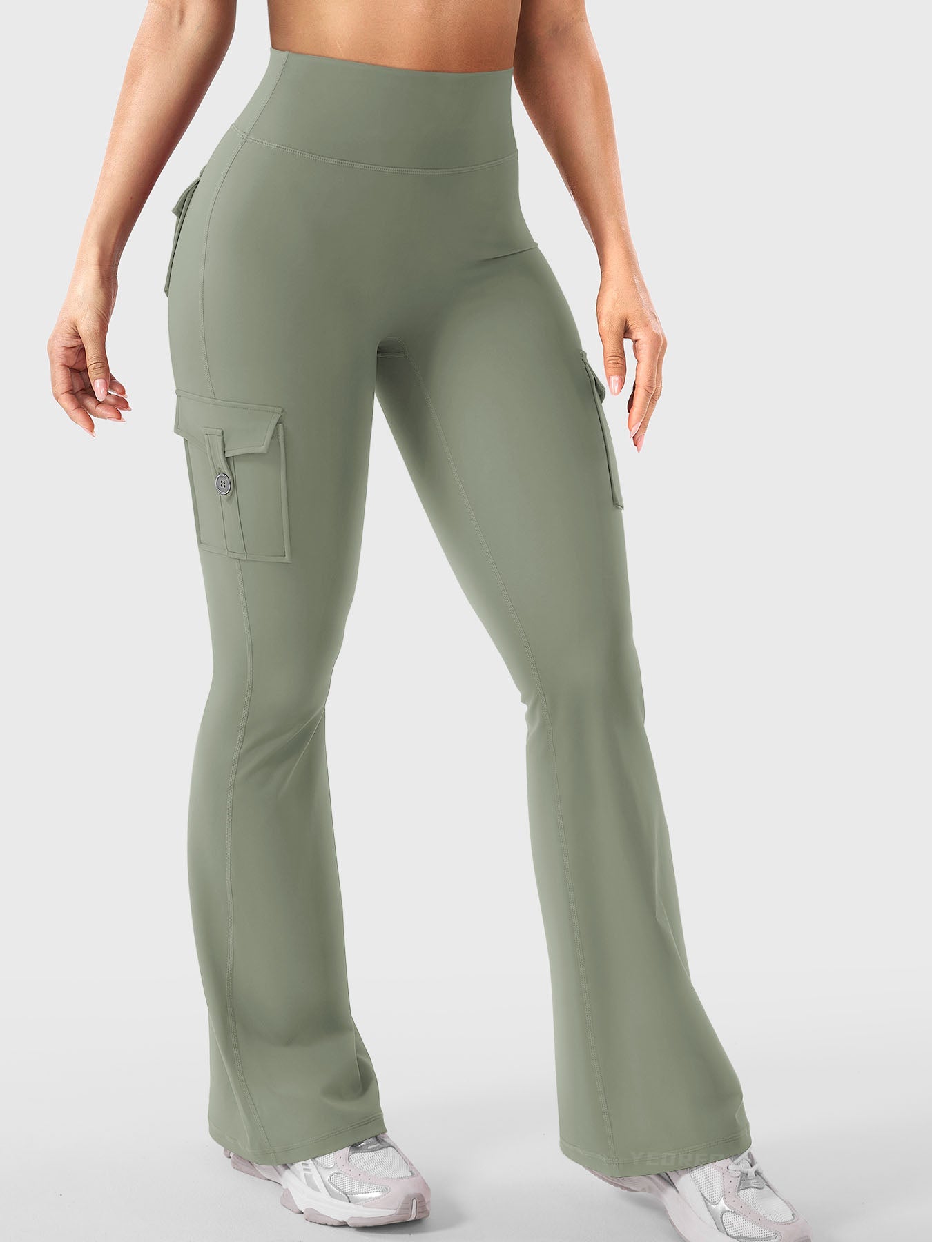CargoFlex™ Flare Leggings