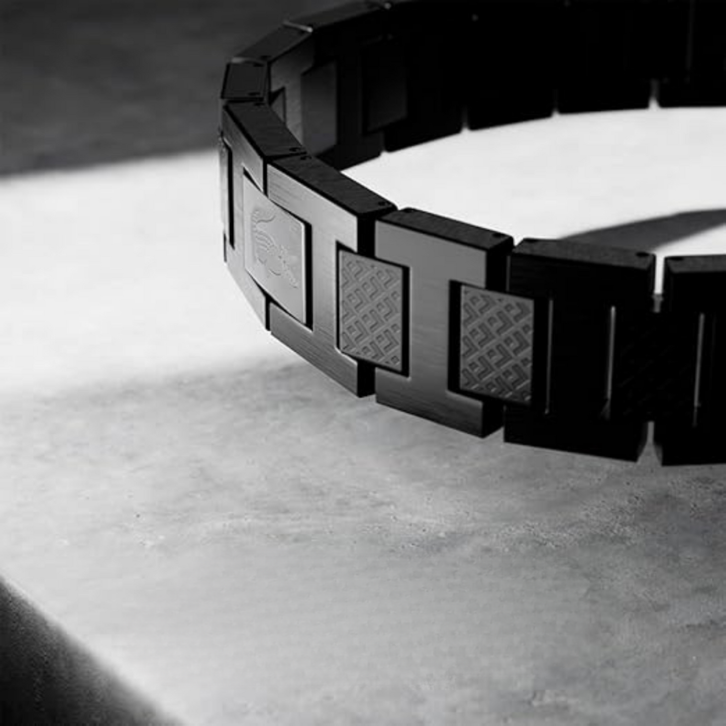 SteelAura™ Link Bracelet